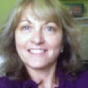 Meet your Posher, Lorrie